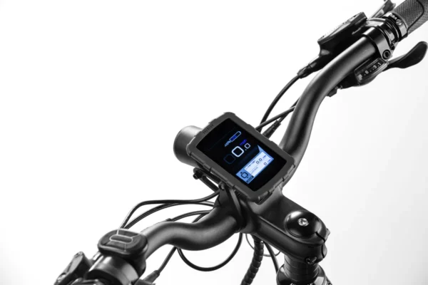 The AVENTON DISPLAY COVER, a handlebar of a bicycle with a digital display for Ebikes and e-bikes accessories.